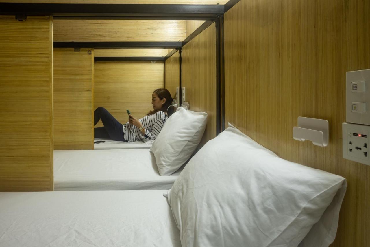 Chiasti Capsule